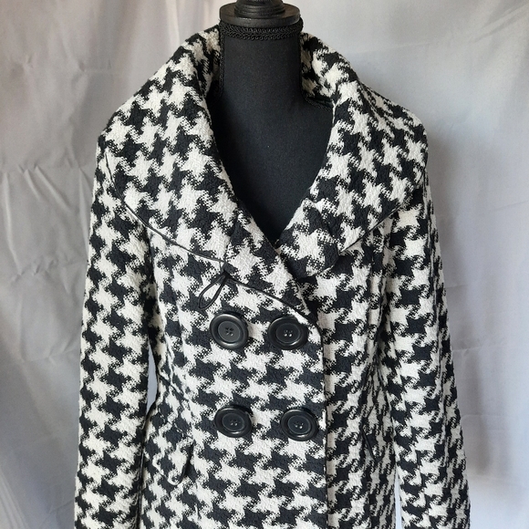 Wool Blend Oversized Houndstooth Coat Jacket Size Med Black White Rue 21 - Picture 4 of 16